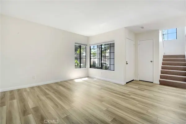 863 W 34th ST #A, Long Beach, CA 90806