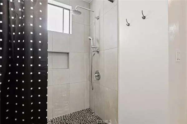 5000 S Centinela #101, Los Angeles, CA 90066