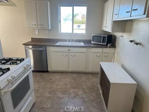 3565 Gundry AVE, Long Beach, CA 90807