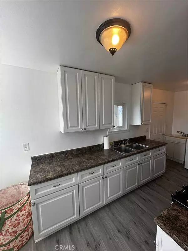 1047 E Spicer, Carson, CA 90745