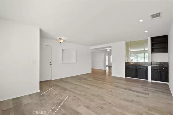 22962 Giant Fir, Canyon Lake, CA 92587