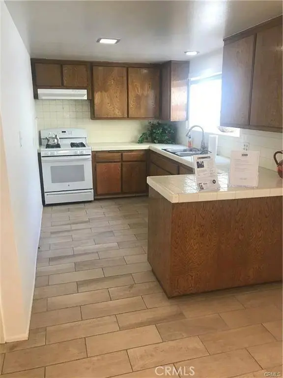 921 S Leland ST, San Pedro, CA 90731