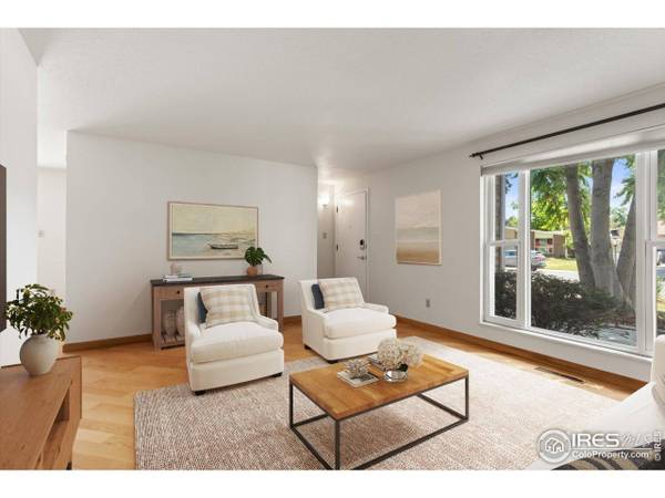 603 Hilltop St, Longmont, CO 80504