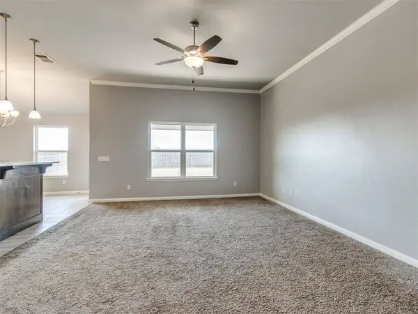 4308 Condor DR, Norman, OK 73072