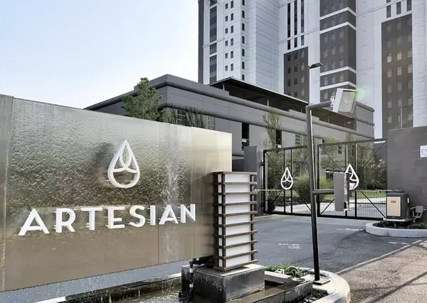 717 RIVERSIDE DR #906, Memphis, TN 38103