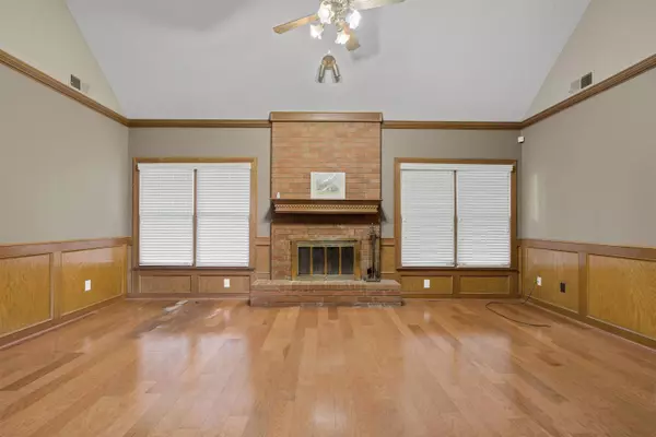 9403 SHADOW RIDGE CV, Cordova, TN 38016