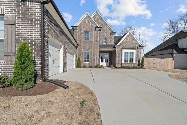 9554 GRAYS VALLEY DR, Cordova, TN 38018