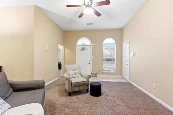 5619 GARDEN GAP DR, Bartlett, TN 38134