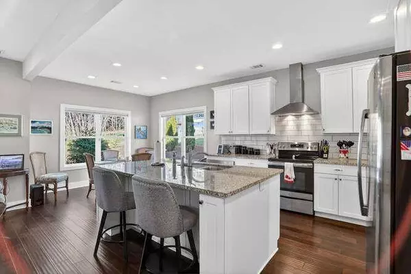 51 Morgan LN, Dawsonville, GA 30534