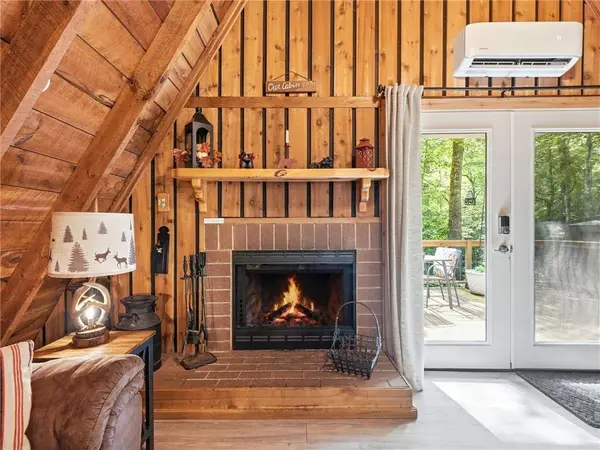 27 Two Cedars RD, Morganton, GA 30560