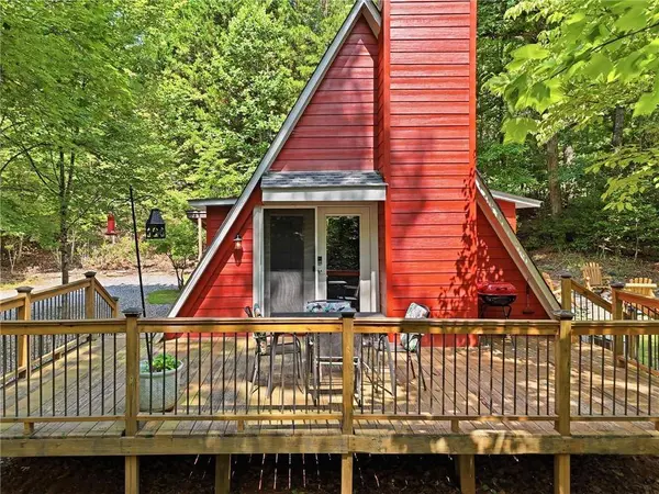 27 Two Cedars RD, Morganton, GA 30560
