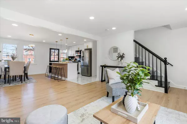 3520 ELMORA AVE, Baltimore, MD 21213