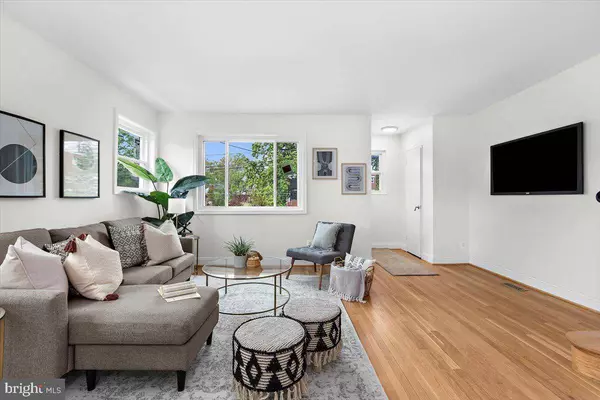 8303 NAVAHOE DR, Silver Spring, MD 20903