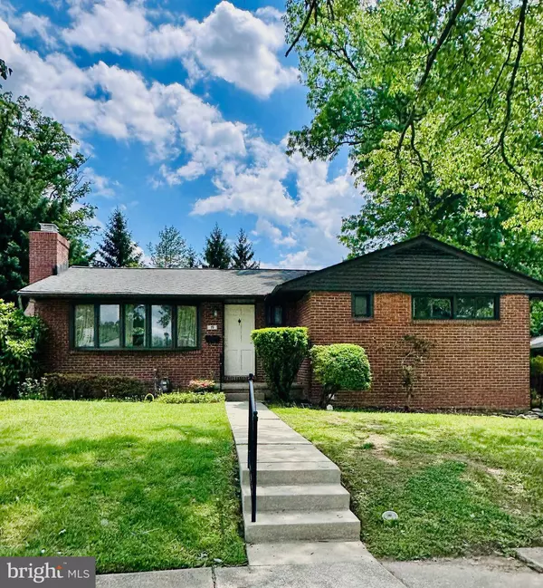 19 ATHERTON RD, Lutherville Timonium, MD 21093