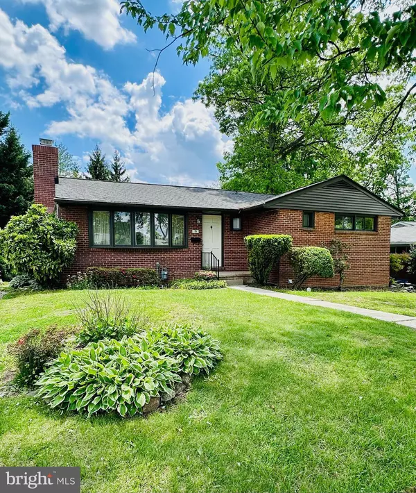 19 ATHERTON RD, Lutherville Timonium, MD 21093