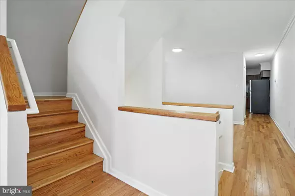 800 E NORTH AVE, Baltimore, MD 21202