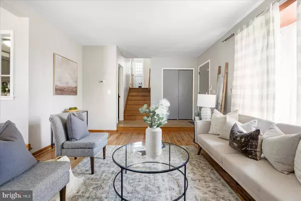 300 NICHOLSON RD, Baltimore, MD 21221