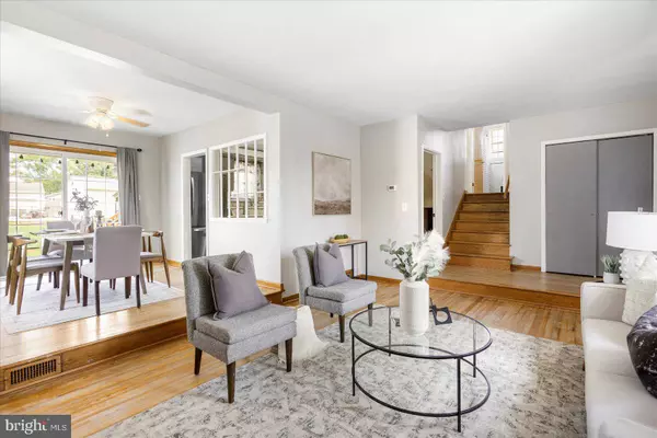 300 NICHOLSON RD, Baltimore, MD 21221