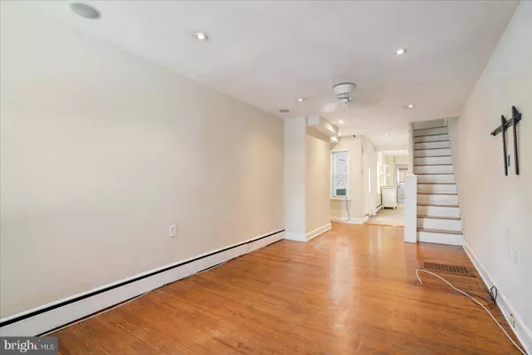 515 S MILTON AVE, Baltimore, MD 21224