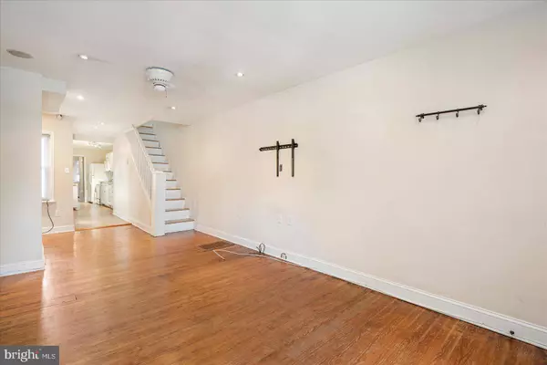 515 S MILTON AVE, Baltimore, MD 21224