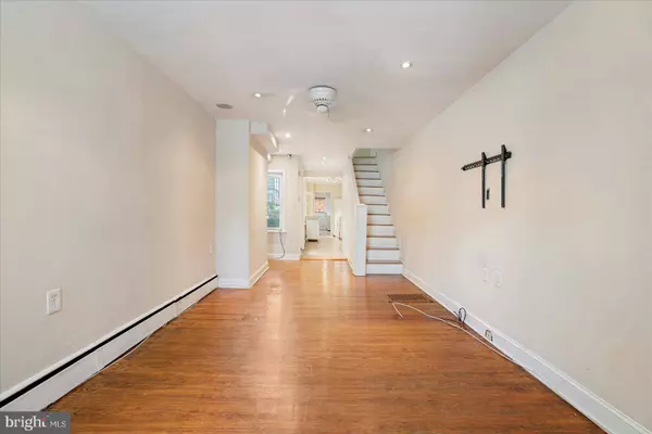 515 S MILTON AVE, Baltimore, MD 21224