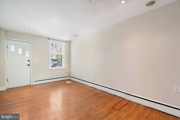 515 S MILTON AVE, Baltimore, MD 21224