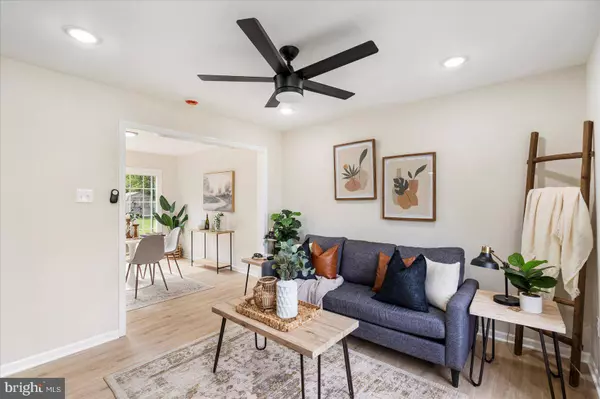 4213 HAZEL AVE, Baltimore, MD 21206