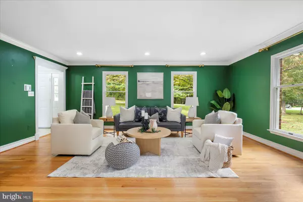 57 MONTVIEU CT, Hunt Valley, MD 21030