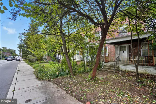 3820 GREENMOUNT AVE, Baltimore, MD 21218