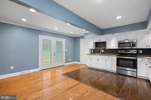 74 NORTHWOOD DR, Lutherville Timonium, MD 21093