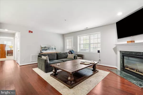 12108 TULLAMORE CT #204, Lutherville Timonium, MD 21093