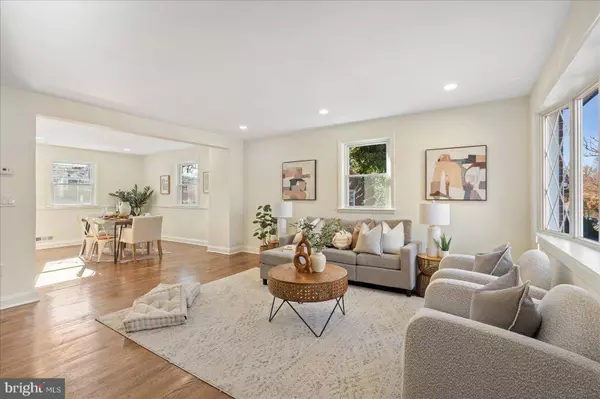 1009 E NORTHERN PKWY, Baltimore, MD 21212