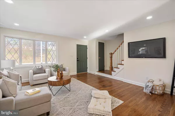 1009 E NORTHERN PKWY, Baltimore, MD 21212