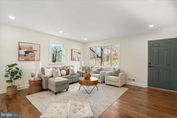 1009 E NORTHERN PKWY, Baltimore, MD 21212