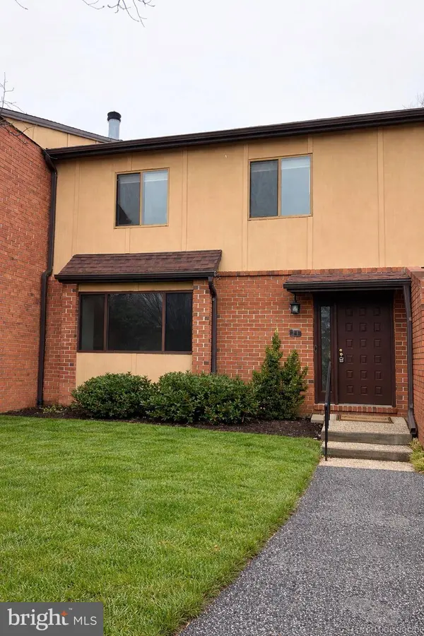 11 LACOSTA, Towson, MD 21204