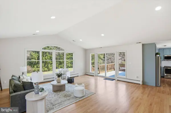 704 CHAPEL RIDGE RD, Lutherville Timonium, MD 21093