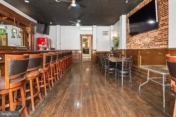 2112 FLEET ST, Baltimore, MD 21231