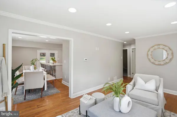 74 NORTHWOOD DR, Lutherville Timonium, MD 21093