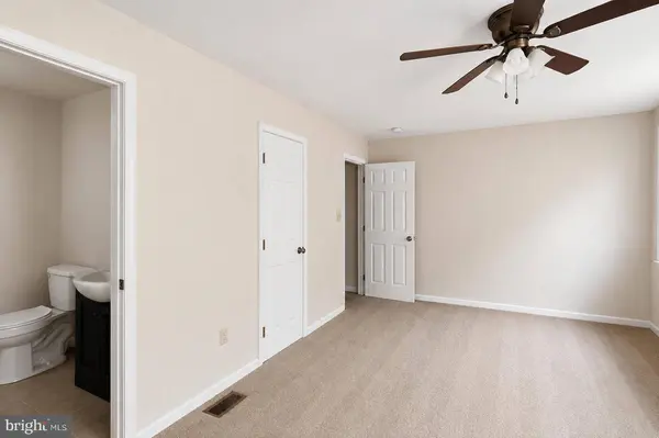 16301 ABBEY DR, Bowie, MD 20715