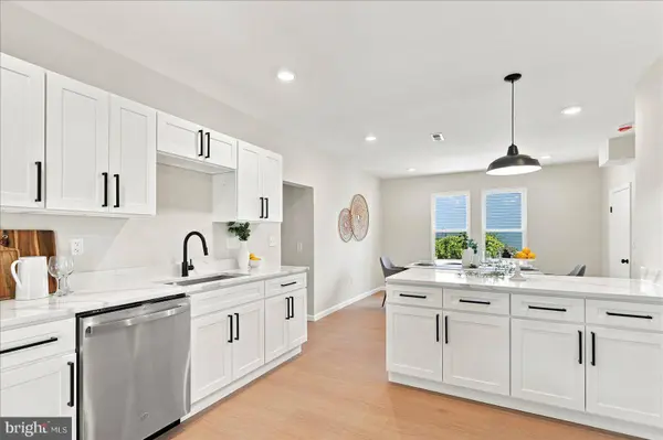 2900 NEW YORK AVE, Baltimore, MD 21227