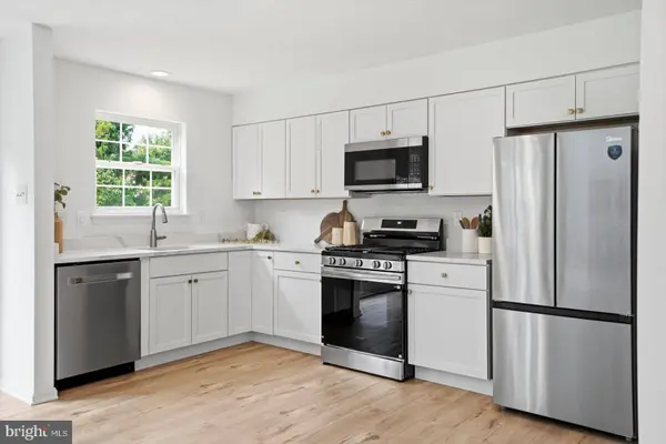 1197 LARKSPUR RD, Westminster, MD 21157