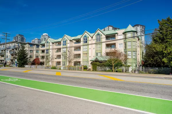 10128 132 ST #101, Surrey, BC V3T 3T5