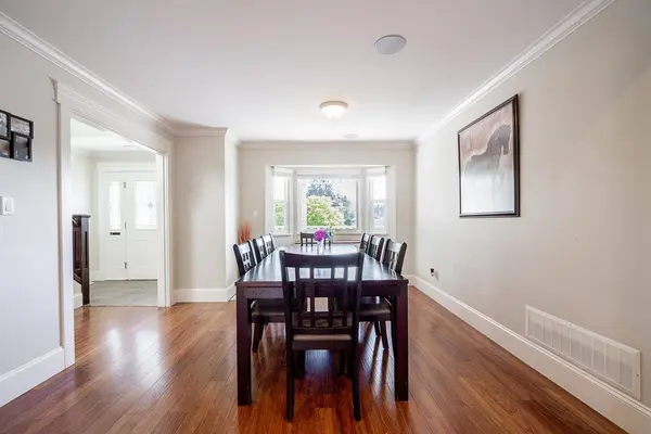 3933 Toronto ST, Port Coquitlam, BC V3B 6M4