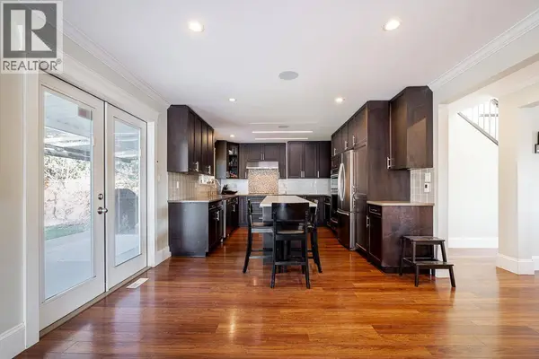 3933 TORONTO STREET, Port Coquitlam, BC V3B6M4