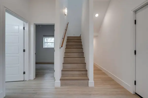 2323 Douglas Avenue, Dallas, TX 75219