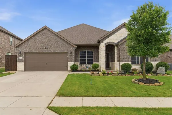 2900 Faro Road, Aubrey, TX 76227