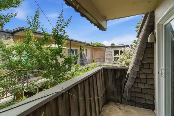 4112 Bowser Avenue #205
