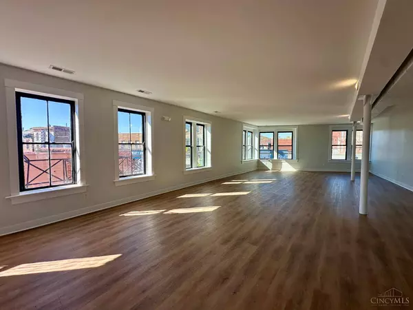 4024 Hamilton Ave, Cincinnati, OH 45223