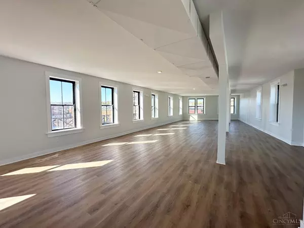 4024 Hamilton Ave, Cincinnati, OH 45223