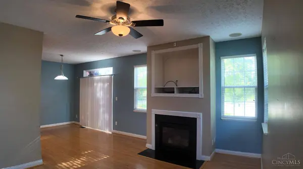 3505 Thorngate Dr, Mason, OH 45040